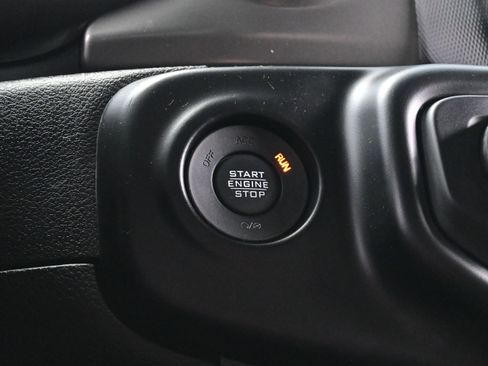 Used 2021 Jeep Wrangler Unlimited Sport image 21