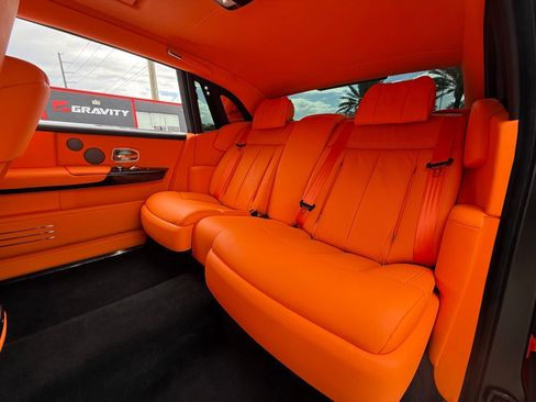 Used 2021 Rolls-Royce Phantom Extended Wheelbase image 19