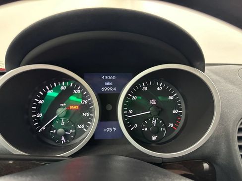 Used 2005 Mercedes-Benz SLK 350 image 31