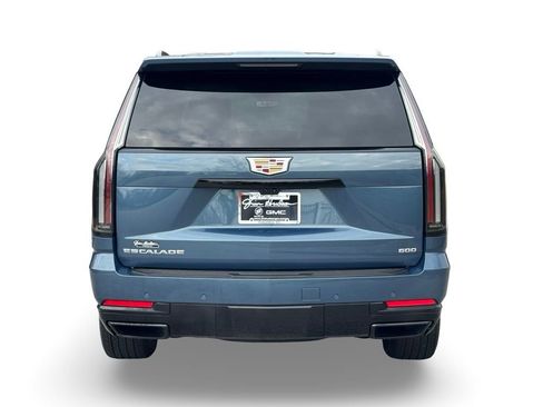 Certified 2025 Cadillac Escalade ESV Sport Platinum image 13