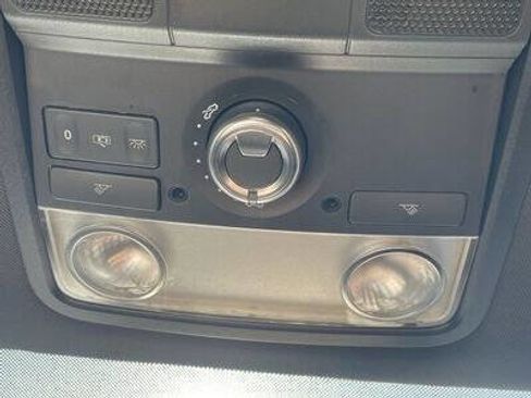 Used 2013 Volkswagen Beetle Turbo image 23