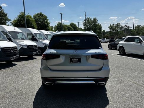 Certified 2025 Mercedes-Benz GLS 450 4MATIC image 7