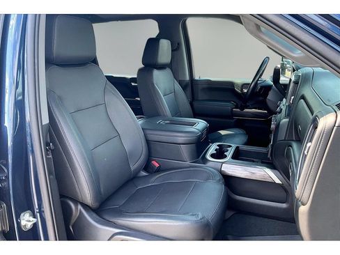 Used 2022 Chevrolet Silverado 3500 LTZ w/ LTZ Convenience Package AWD/4WD image 30