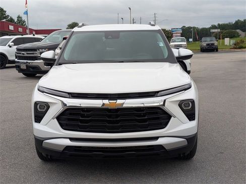New 2026 Chevrolet TrailBlazer LT w/ Convenience Package image 7
