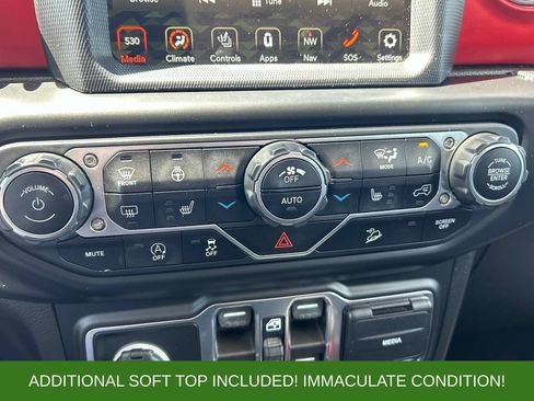 Used 2020 Jeep Wrangler Unlimited Rubicon w/ Dual Top Group AWD/4WD image 27