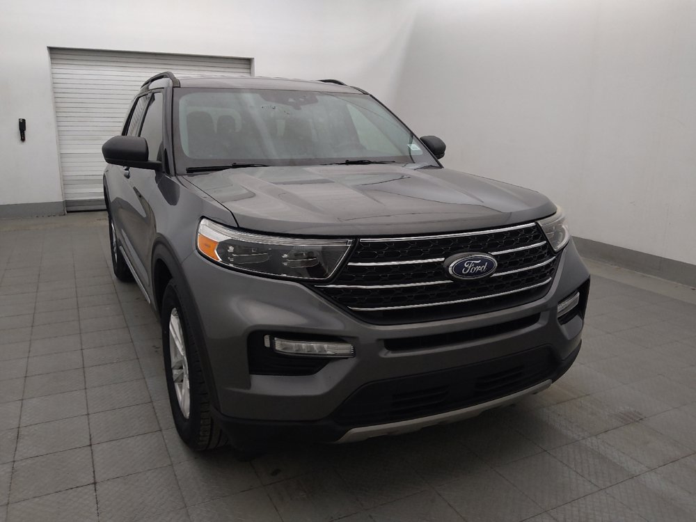 Used 2021 Ford Explorer XLT w/ Equipment Group 202A RWD image 13