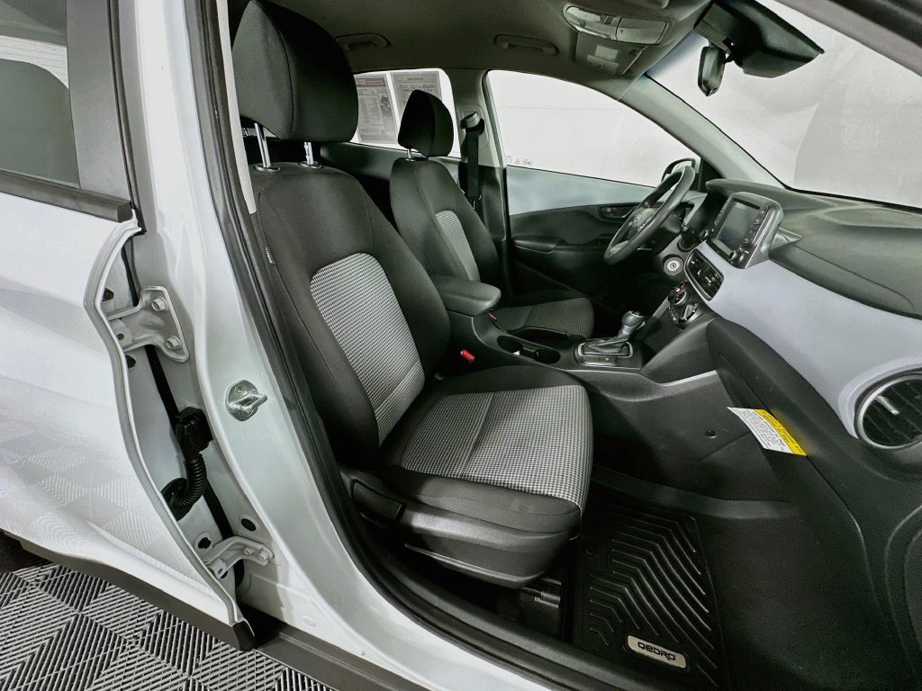 Used 2020 Hyundai Kona SE FWD image 31