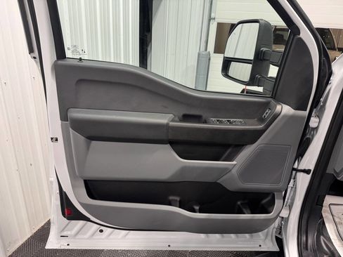 Used 2023 Ford F350 XL w/ Snow Plow Prep Package image 10