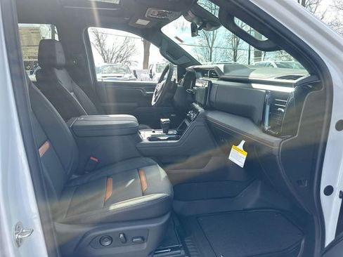 New 2026 GMC Sierra 1500 AT4 w/ AT4 Premium Package image 25