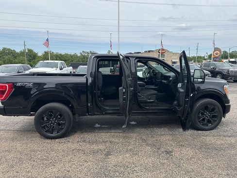 Certified 2022 Ford F150 XL w/ STX Black Appearance Package AWD/4WD image 8