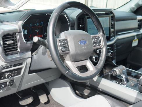 Used 2022 Ford F150 Lariat w/ Equipment Group 502A High AWD/4WD image 9