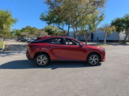 Used 2023 Lexus RX 350 FWD w/ Accessory Package (Z1) image 4