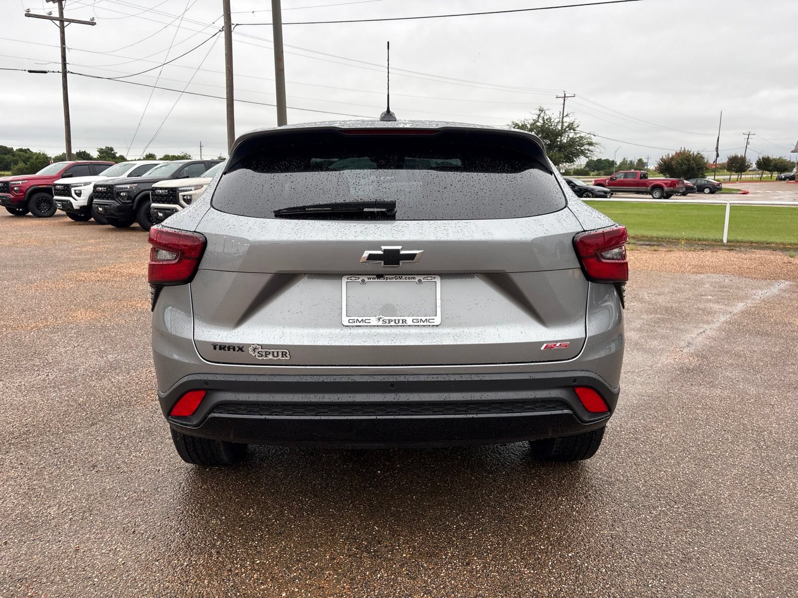 New 2026 Chevrolet Trax RS w/ Sunroof Package FWD image 5