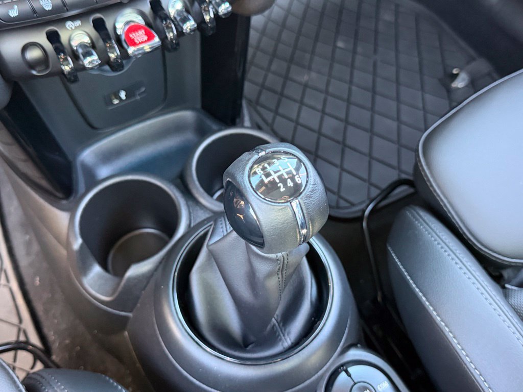 Used 2019 MINI Cooper S w/ Storage Package FWD image 28