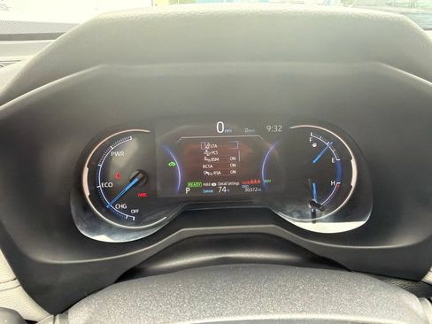 Certified 2023 Toyota RAV4 XLE w/ Convenience Package AWD/4WD image 13