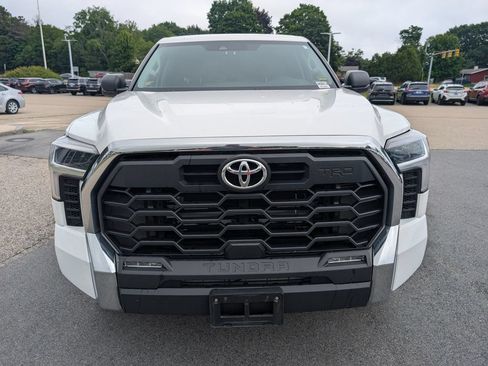 Used 2024 Toyota Tundra SR5 w/ TRD Off-Road Package AWD/4WD image 9