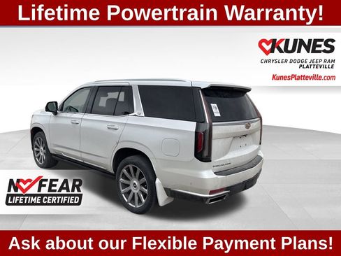Used 2023 Cadillac Escalade Premium Luxury Platinum image 5