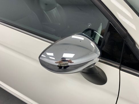 Used 2018 FIAT 500 Lounge FWD image 15