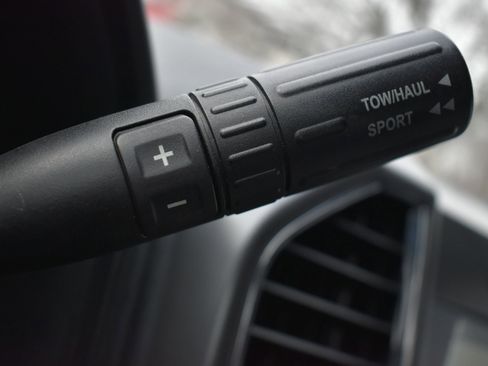 Certified 2017 Ford F150 XLT w/ Equipment Group 302A Luxury image 21