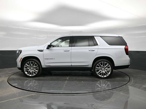 New 2026 GMC Yukon Denali w/ Denali Reserve Package image 5