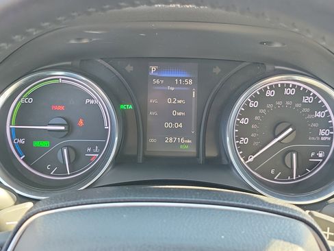 Used 2020 Toyota Camry SE image 31