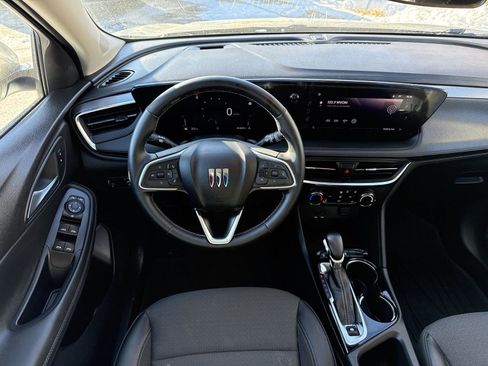 Used 2024 Buick Encore GX Preferred w/ Comfort Package image 13
