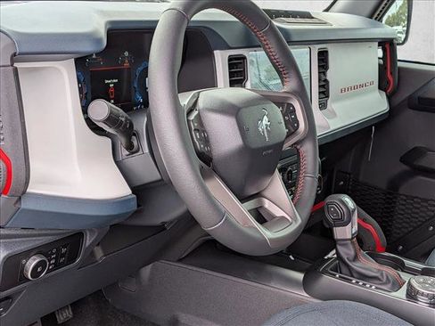 New 2026 Ford Bronco Heritage Edition AWD/4WD image 3