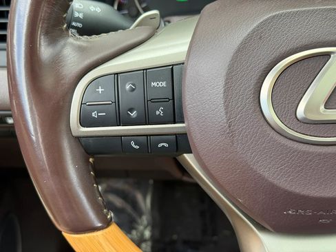 Used 2020 Lexus RX 450h AWD w/ Premium Package image 19