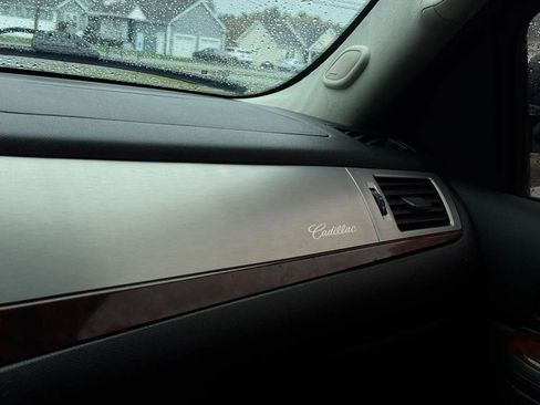 Used 2014 Cadillac Escalade Premium AWD/4WD image 36