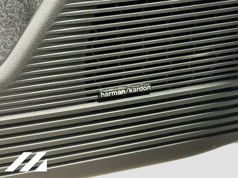 New 2026 Subaru Outback Limited XT image 20