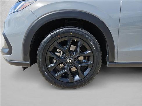 Used 2024 Honda HR-V Sport image 22