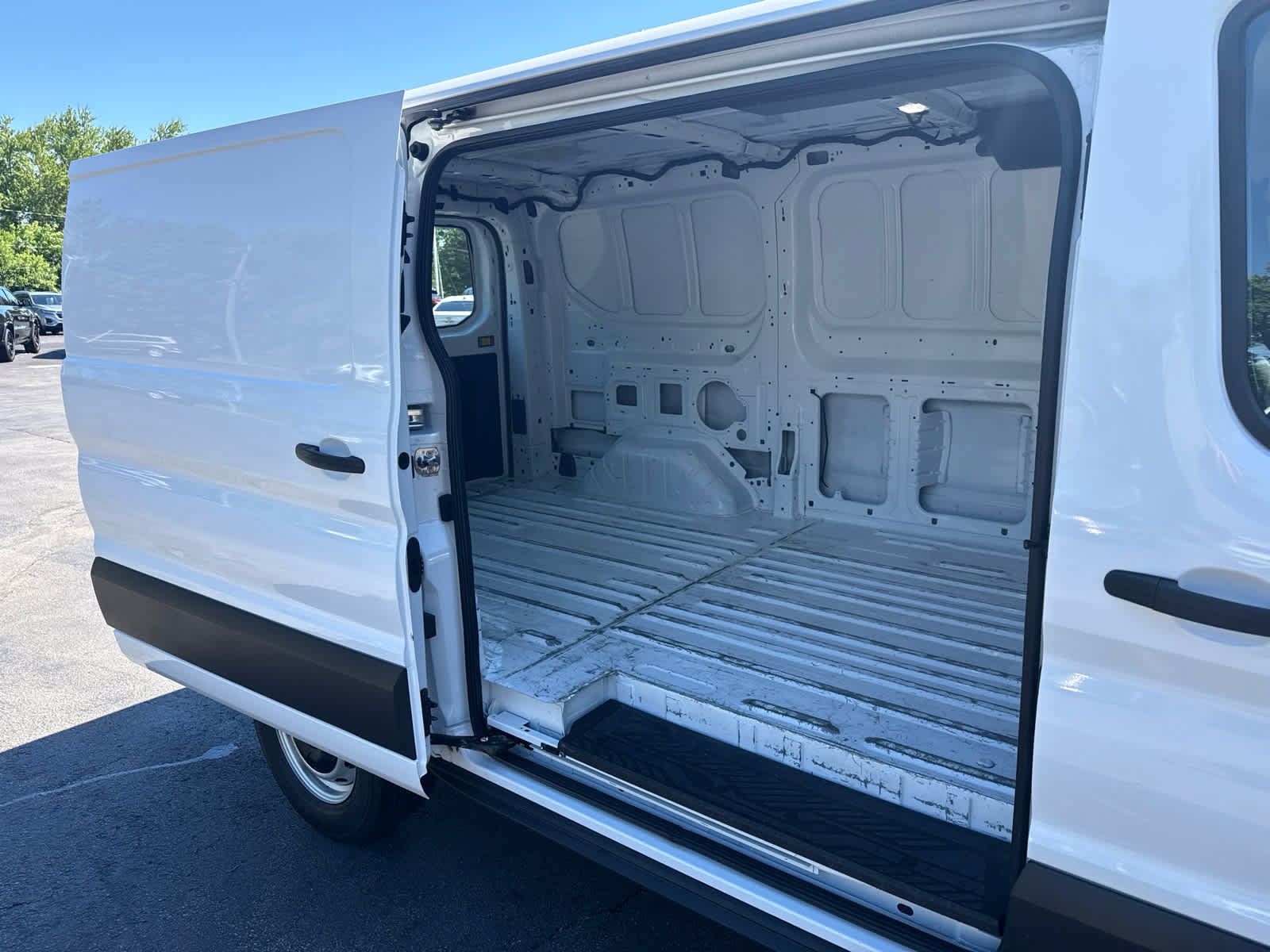 Used 2023 Ford Transit 150 Low Roof RWD image 13