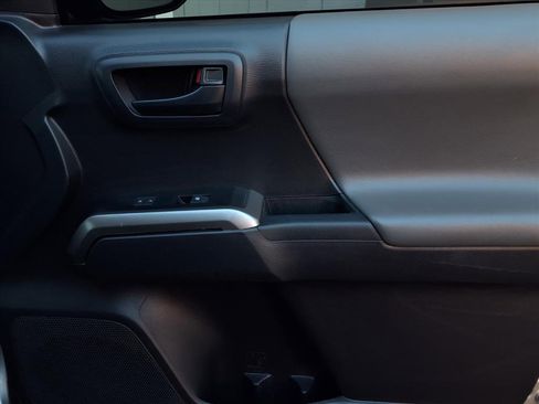 Certified 2023 Toyota Tacoma SR5 image 26