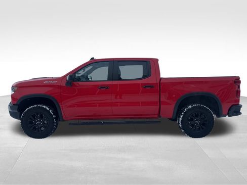 Used 2022 Chevrolet Silverado 1500 ZR2 w/ Technology Package image 4