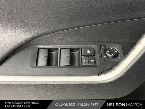 Used 2021 Toyota RAV4 TRD Off-Road AWD/4WD image 21