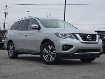 Used 2019 Nissan Pathfinder SL