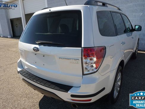 Used 2012 Subaru Forester 2.5X Premium w/ All-Weather Pkg AWD/4WD image 11