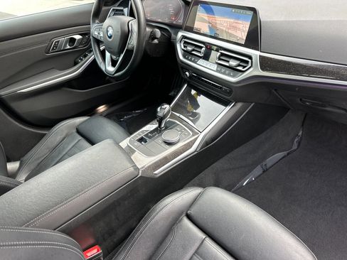 Used 2021 BMW 330i xDrive Sedan w/ Premium Package AWD/4WD image 14