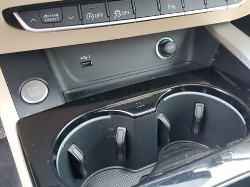 Used 2025 Audi A5 2.0T Premium Plus image 18