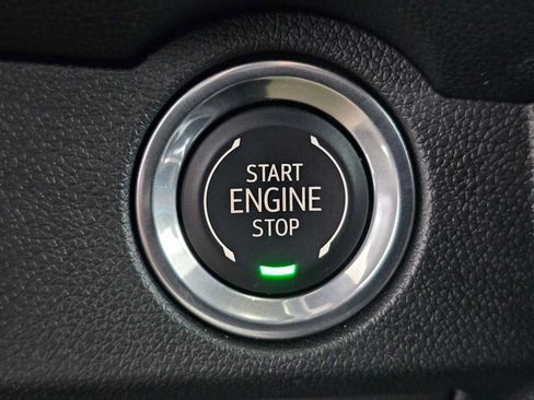 Used 2026 Chevrolet Traverse LT w/ Enhanced Driving Package FWD image 31