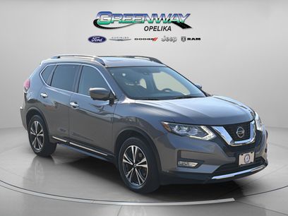Used 2018 Nissan Rogue SL w/ Premium Package
