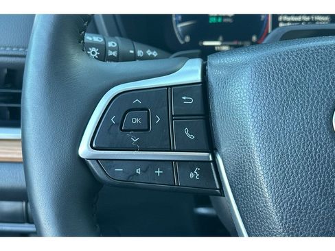 Certified 2025 Toyota Grand Highlander AWD image 29