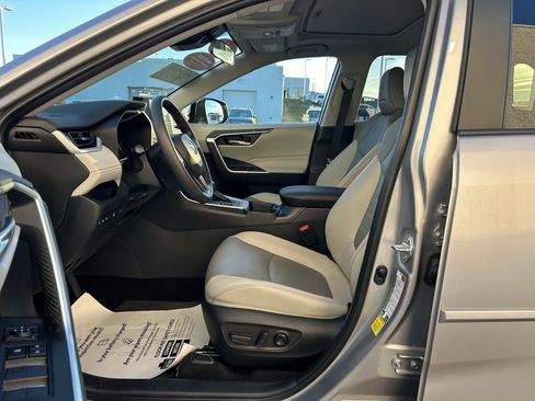 Certified 2023 Toyota RAV4 XLE Premium image 13