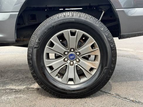 Used 2018 Ford F150 XLT w/ Equipment Group 302A Luxury AWD/4WD image 29