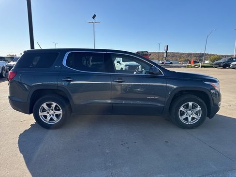 Used 2019 GMC Acadia SLE image 5