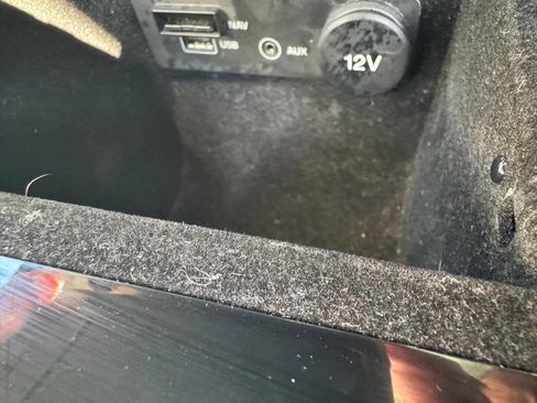 Used 2017 Jaguar F-PACE R-Sport image 48