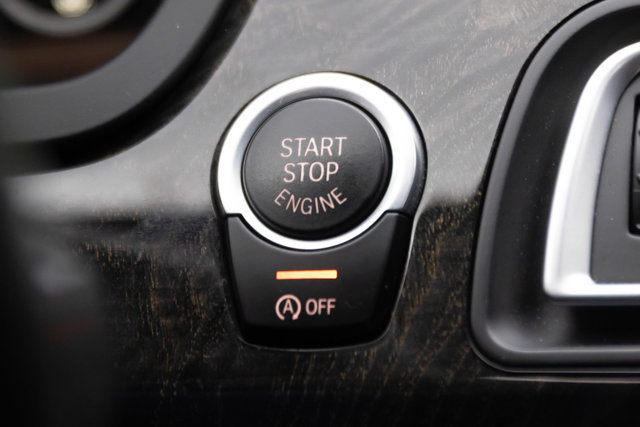 Used 2014 BMW 750i RWD image 76