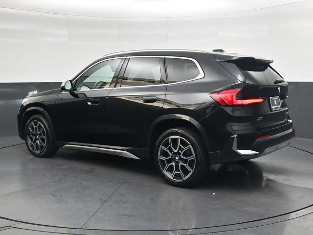 Used 2023 BMW X1 xDrive28i w/ Premium Package AWD/4WD image 7