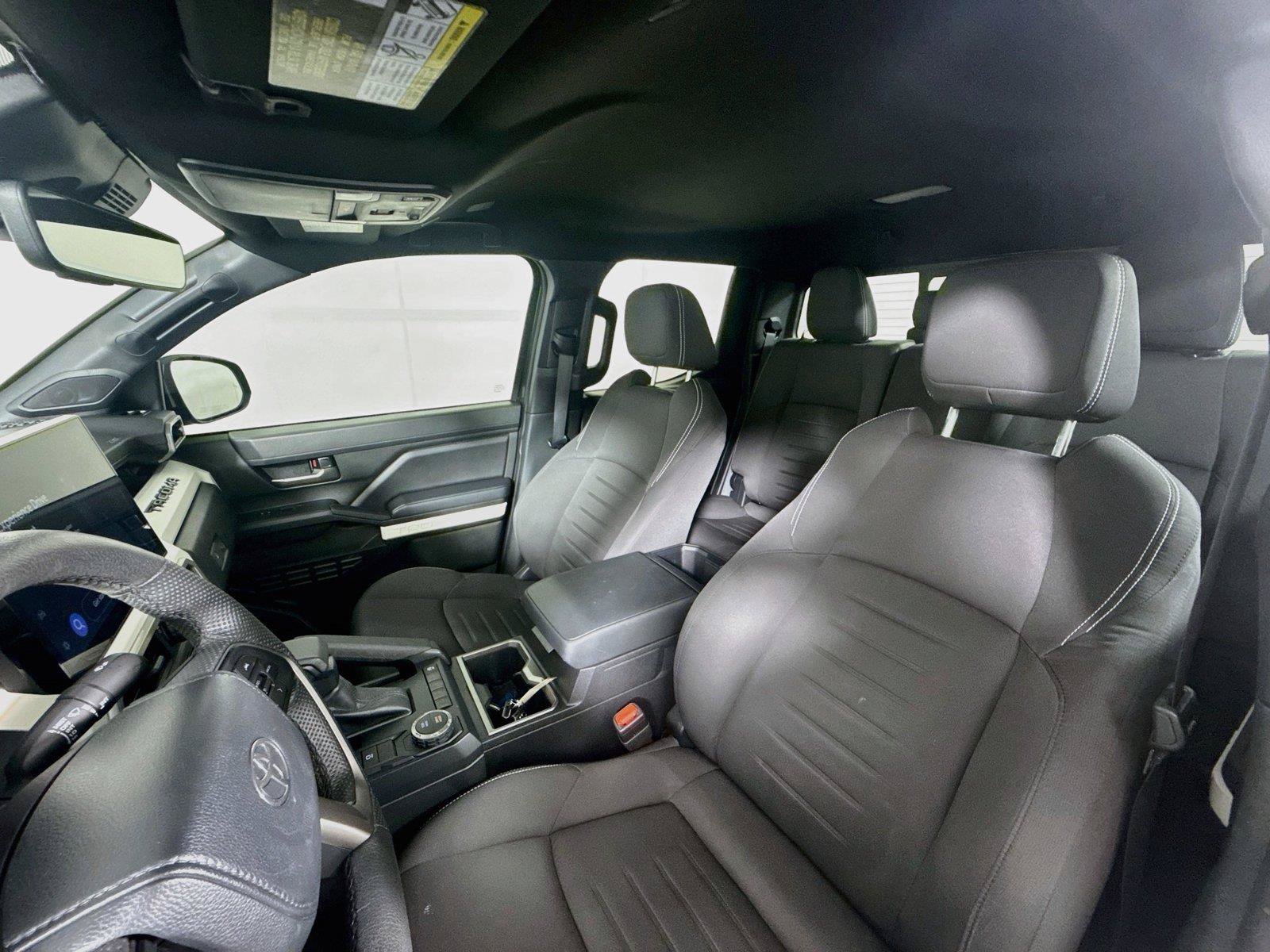 Used 2024 Toyota Tacoma TRD Sport w/ TRD Sport Upgrade Package RWD image 10