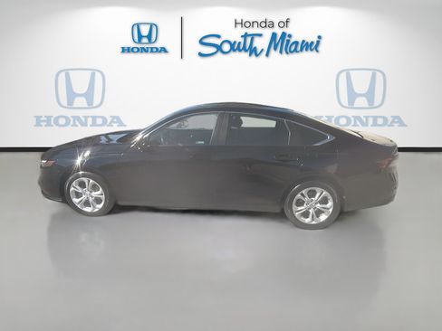 Used 2023 Honda Accord LX image 4